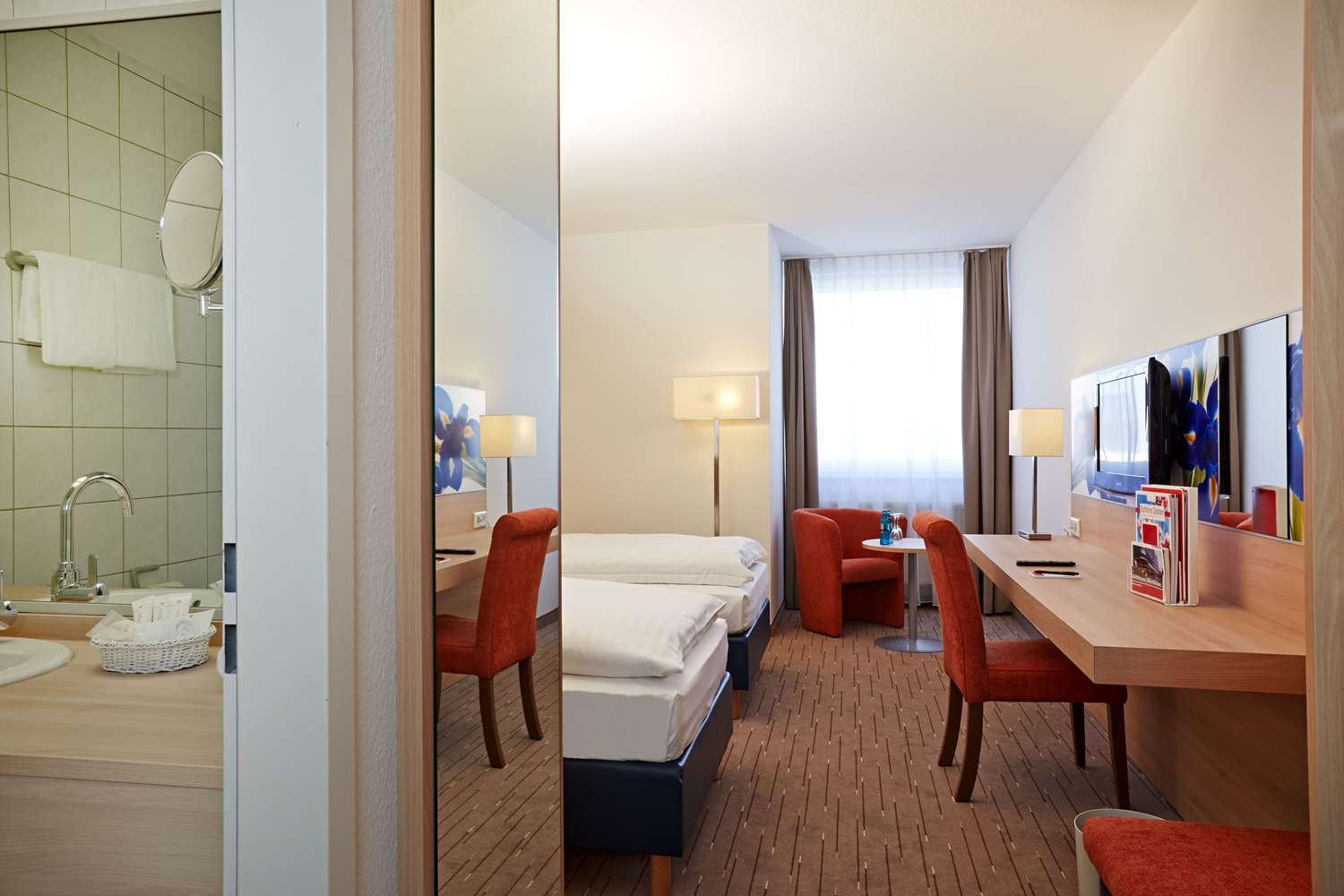 H+ HOTEL WIESBADEN NIEDERNHAUSEN 66/66