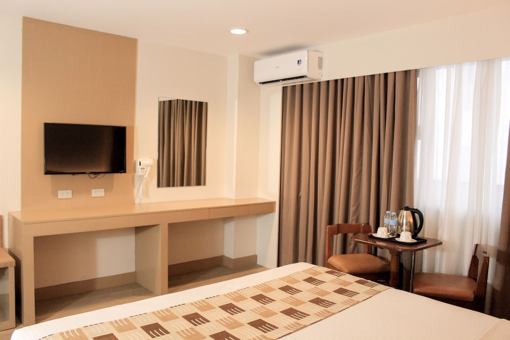 LAS PALMAS HOTEL DE MANILA 33/39