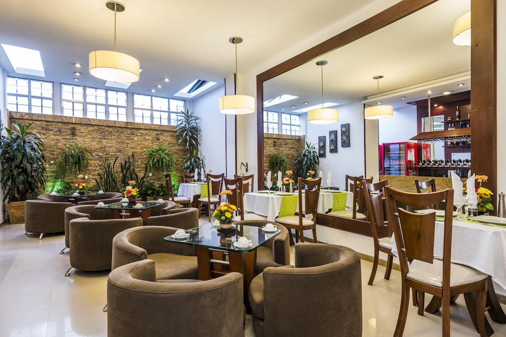 Hotel Platinum Suite 31/49