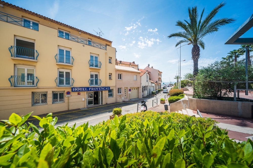 Hotel Provencal 49/51