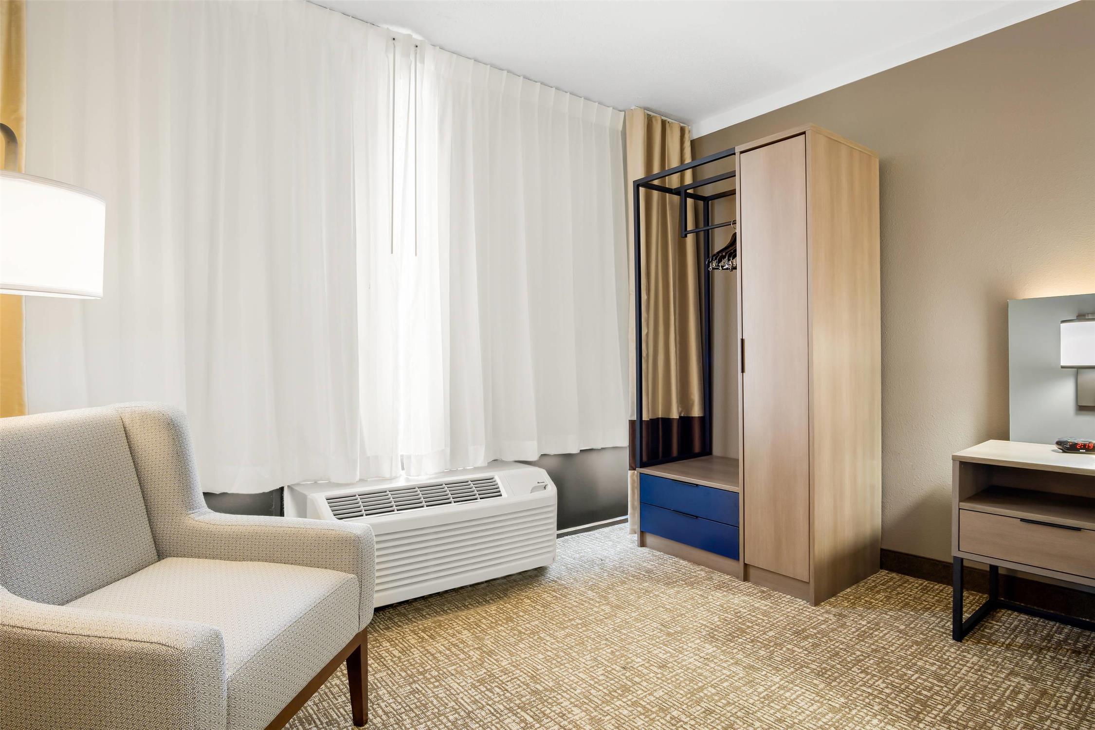 Comfort Inn Gold Coast 11/25