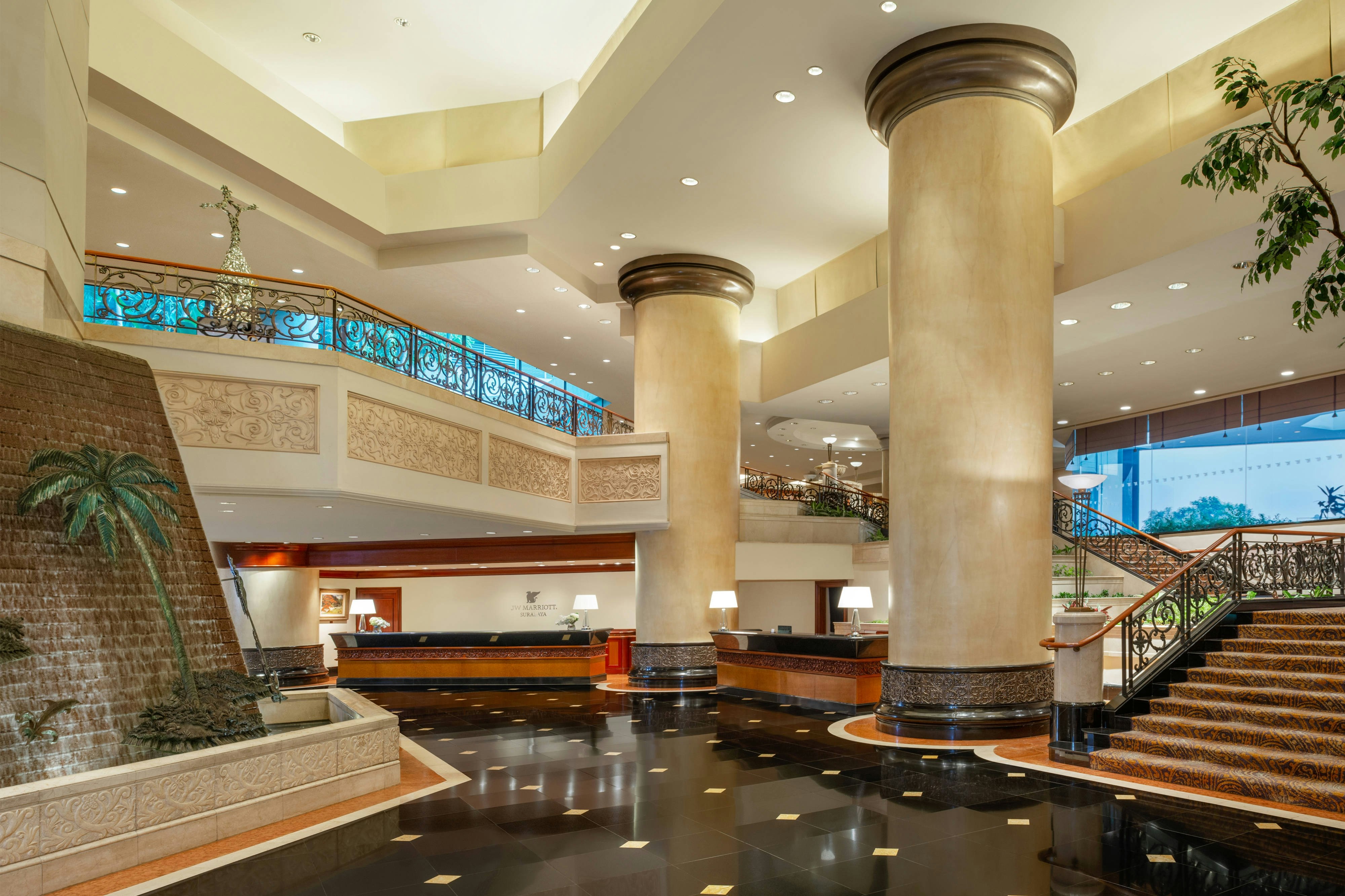 Jw Marriott Surabaya 8/55