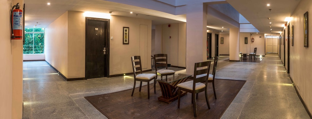 Mango Hotels Prangan - Bhubaneshwar 21/27