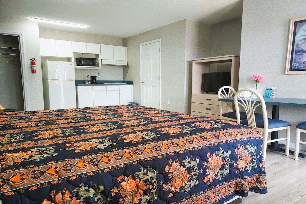 Studio Inn Suites 9/35