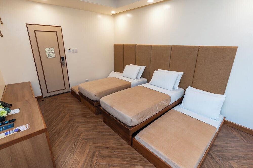 Kabayan Hotel Pasay 24/70