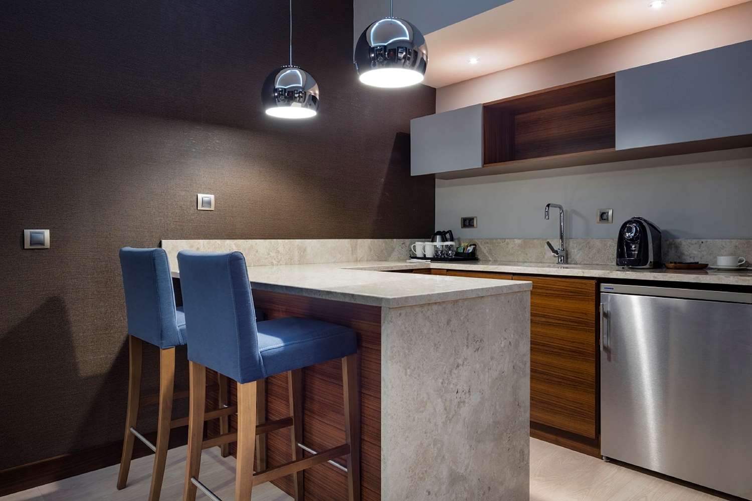 1 Bedroom, Suite