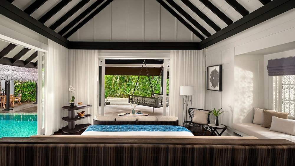 Naladhu Private Island Maldives 33/65
