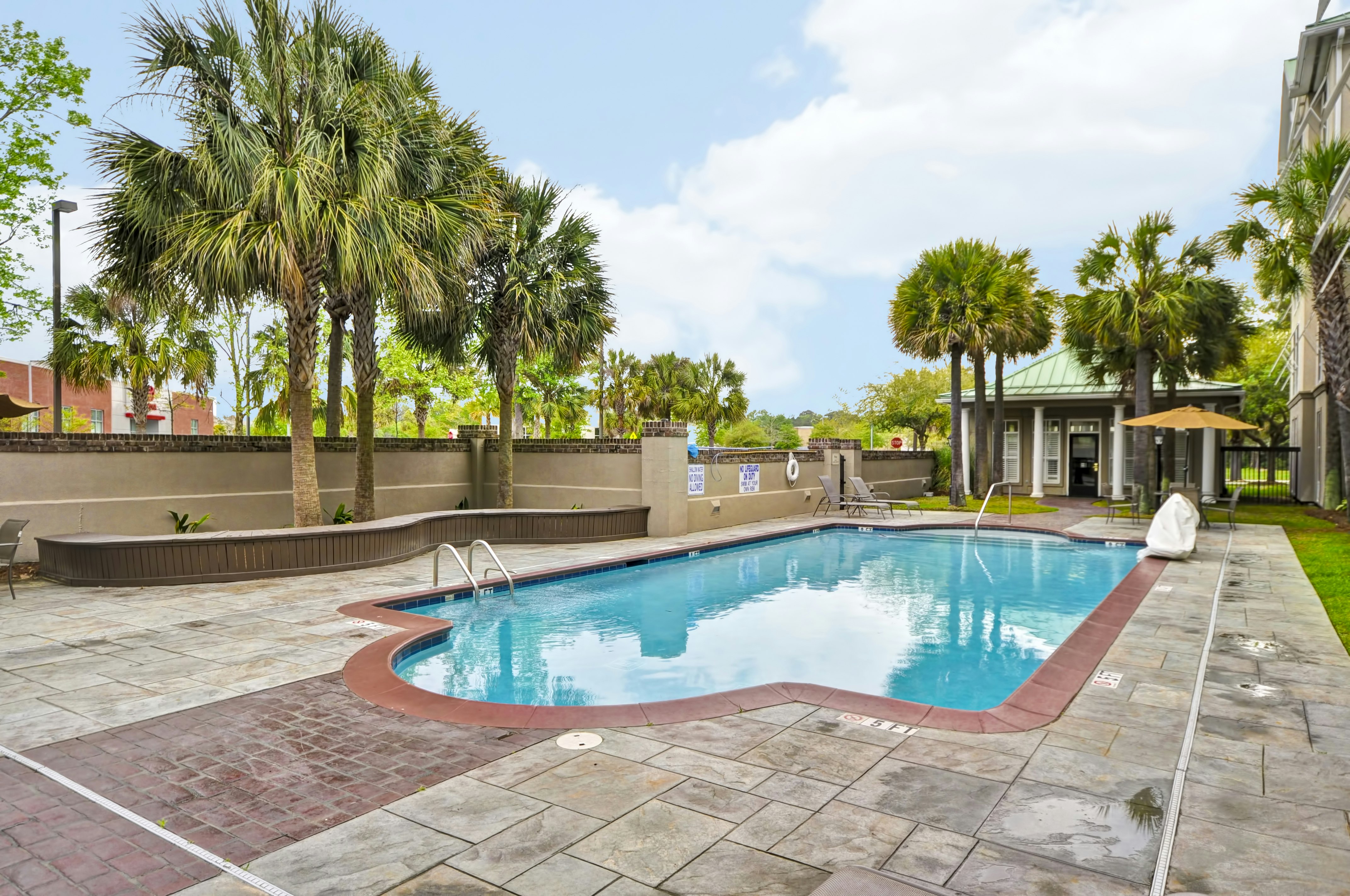 Hampton Inn Suites Charleston West Ashley 55/56