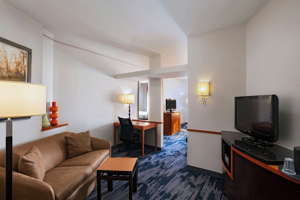 Fairfield Inn and Suites Tulsa South Medical District 31/47