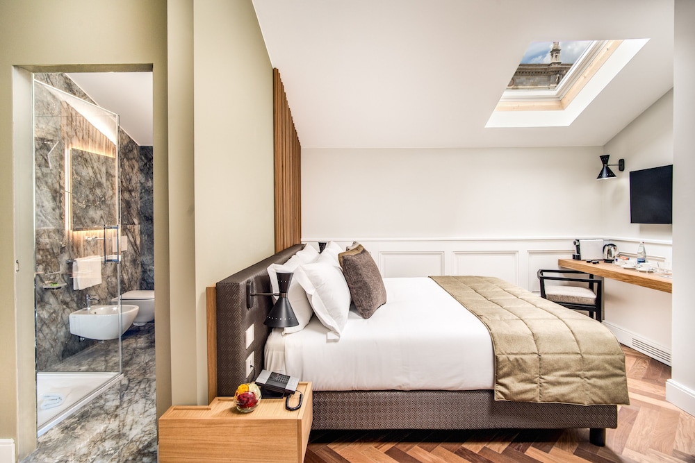DBH Duomo Boutique Hotel Lake Como 8/23