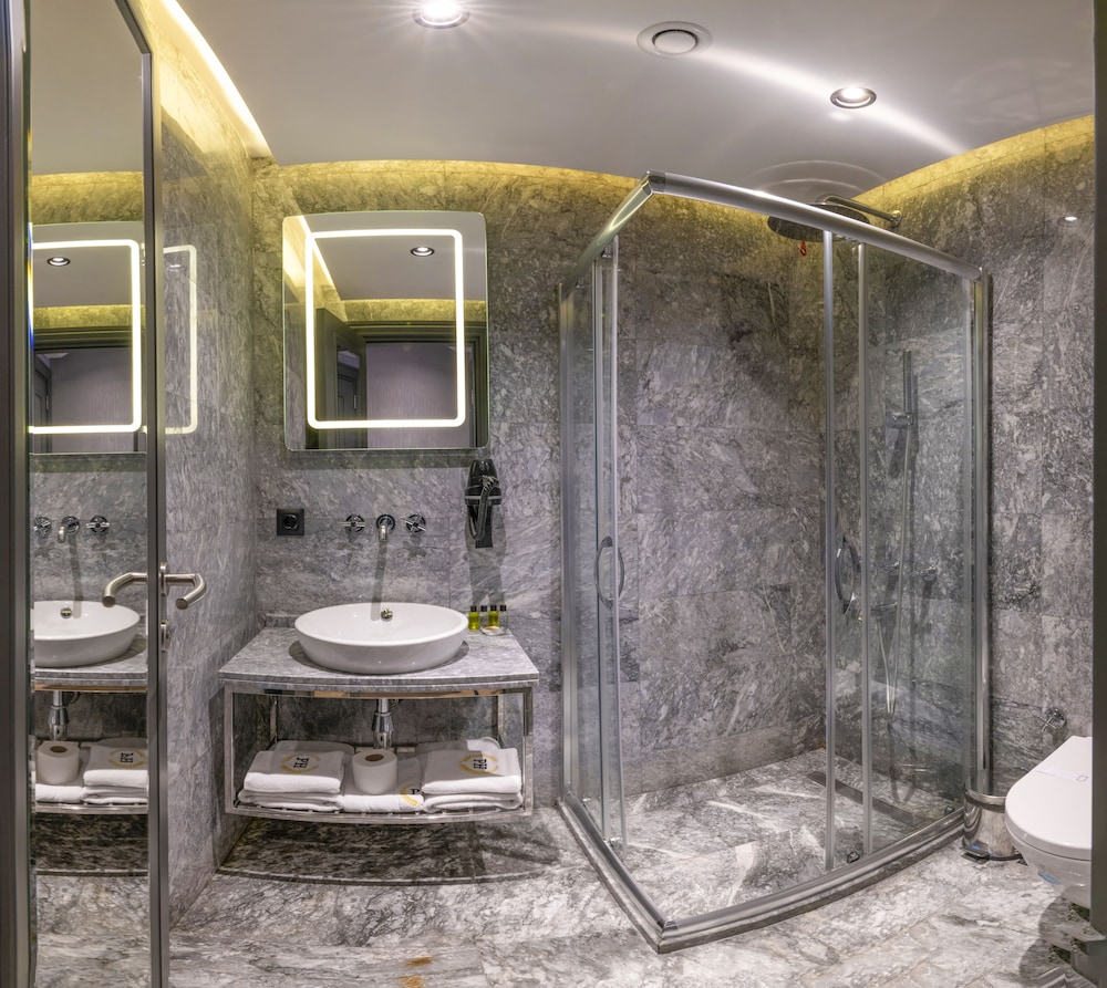 Peri Hotel Taksim 14/14