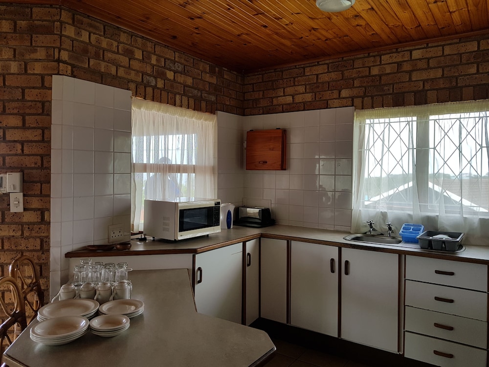 Port Edward Holiday Resort 22/50
