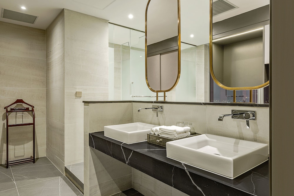Le Sands Oceanfront Da Nang Hotel 49/50