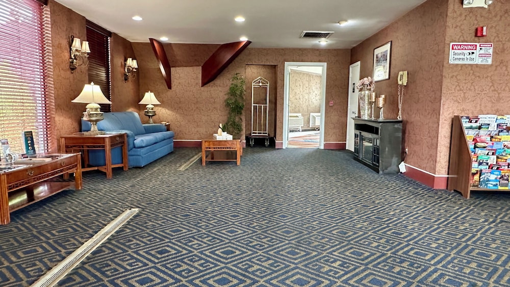 Riverview Inn & Suites 50/69