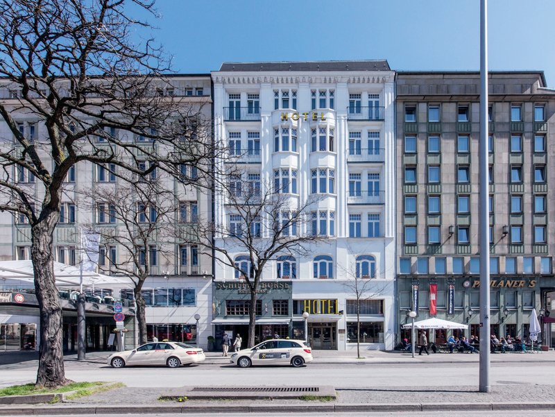 Hotel Kronprinz Hamburg 4/77