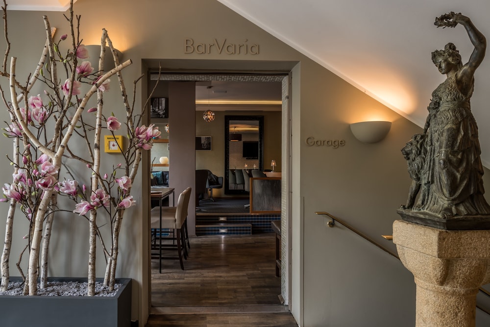 Bavaria Boutique Hotel 4/50