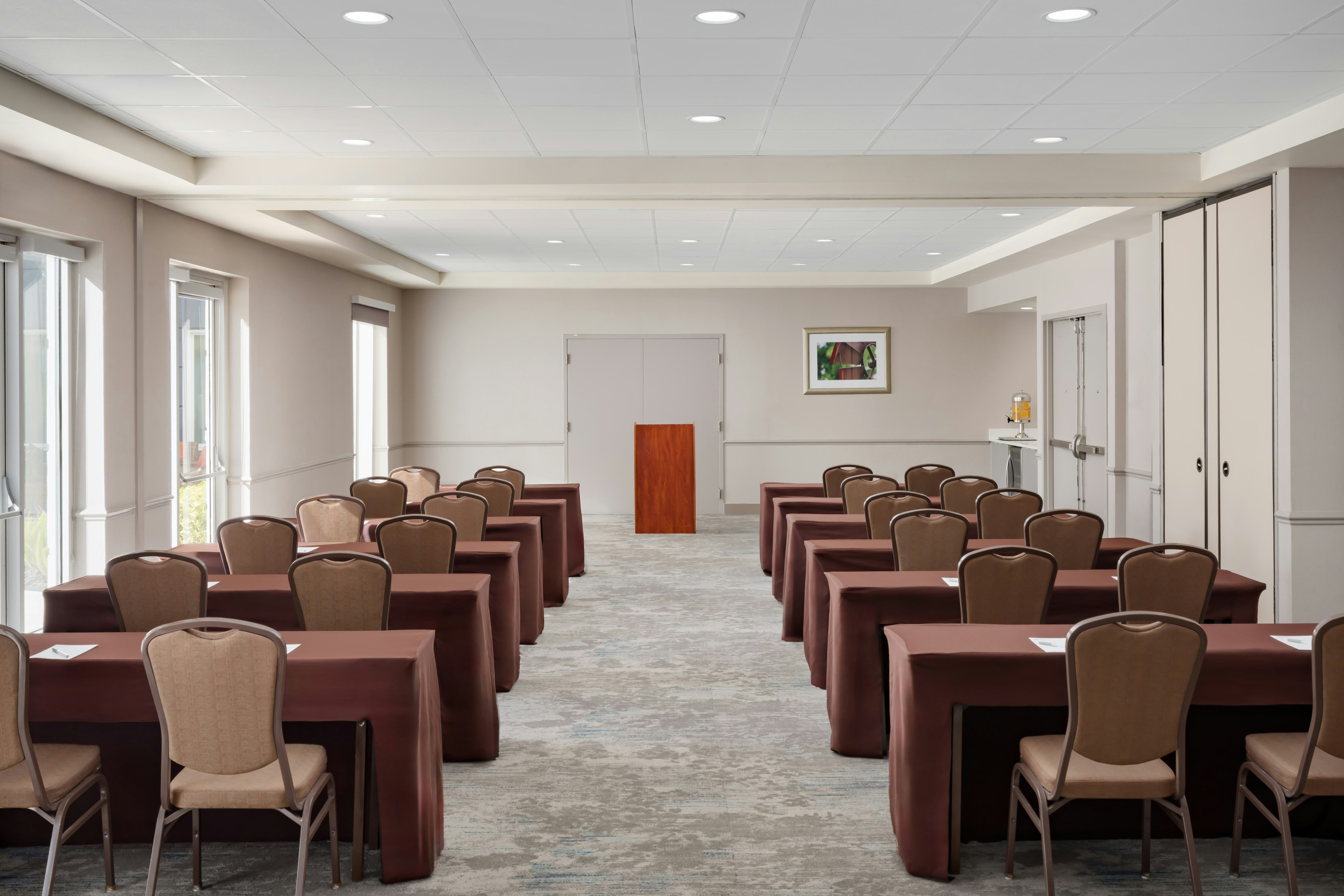 Hilton Garden Inn Lake Mary 40/48