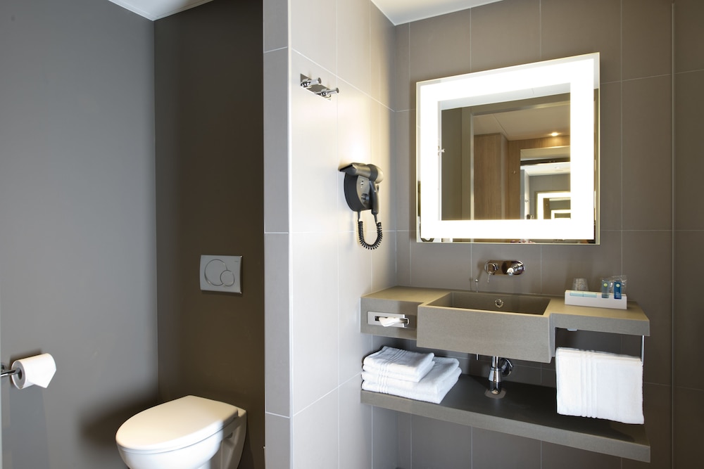NOVOTEL LODZ CENTRUM 76/77
