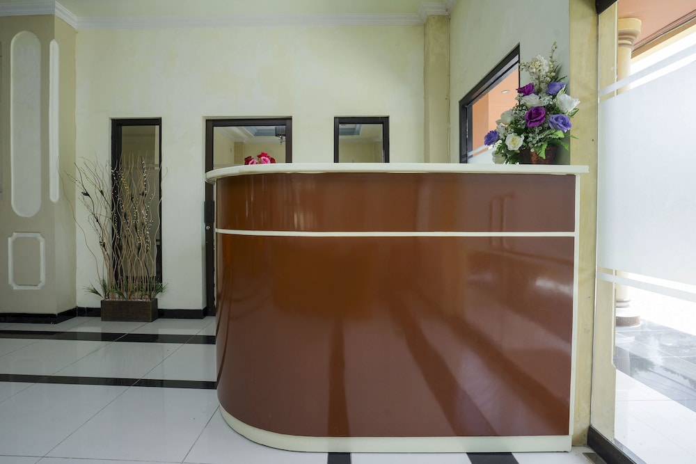OYO 2319 Tengkawang Residence 5/22