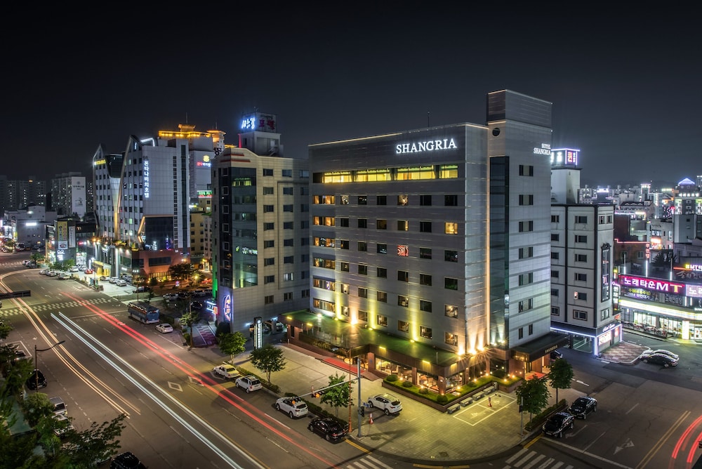 Shangria Beach Tourist Hotel 1/50
