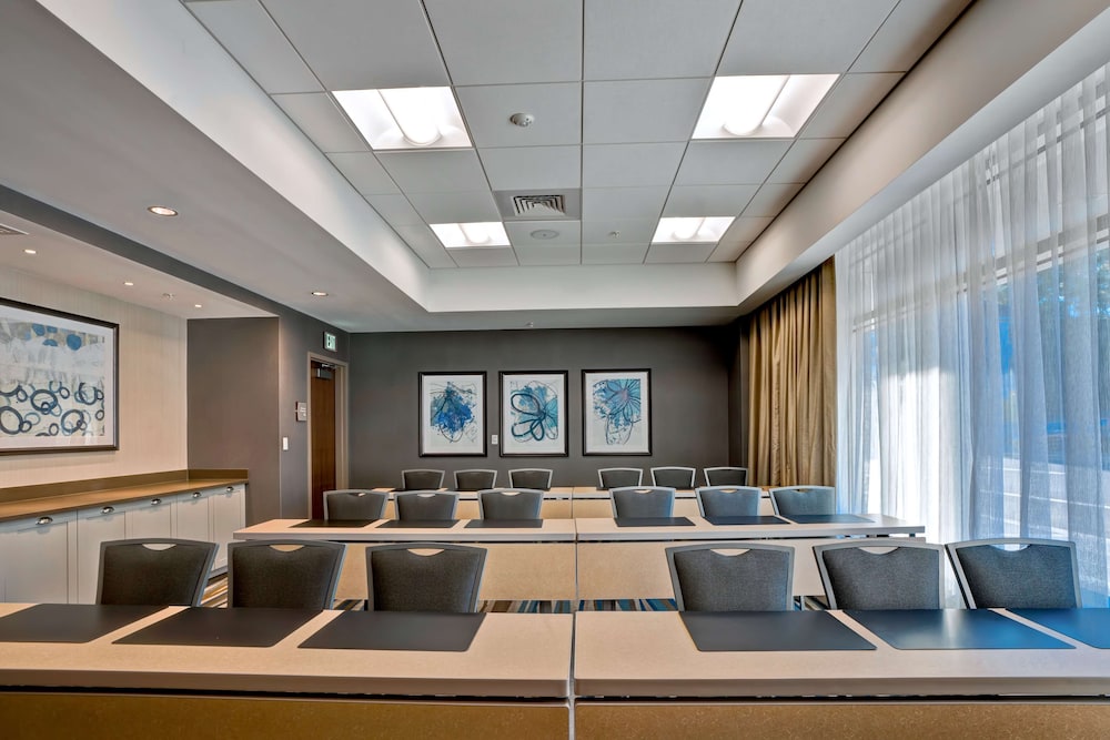 Homewood Suites by Hilton Boston Brookline Longwood Medical 59/67