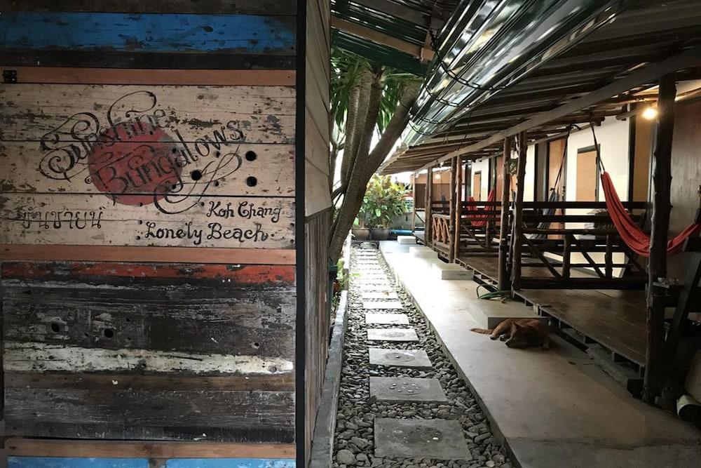 Cafe Del Sunshine - Hostel 30/32