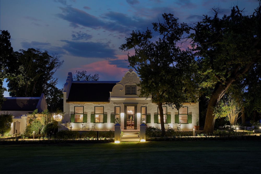 Blaauwklippen Manor House & Jonkershuis by Newmark 5/50
