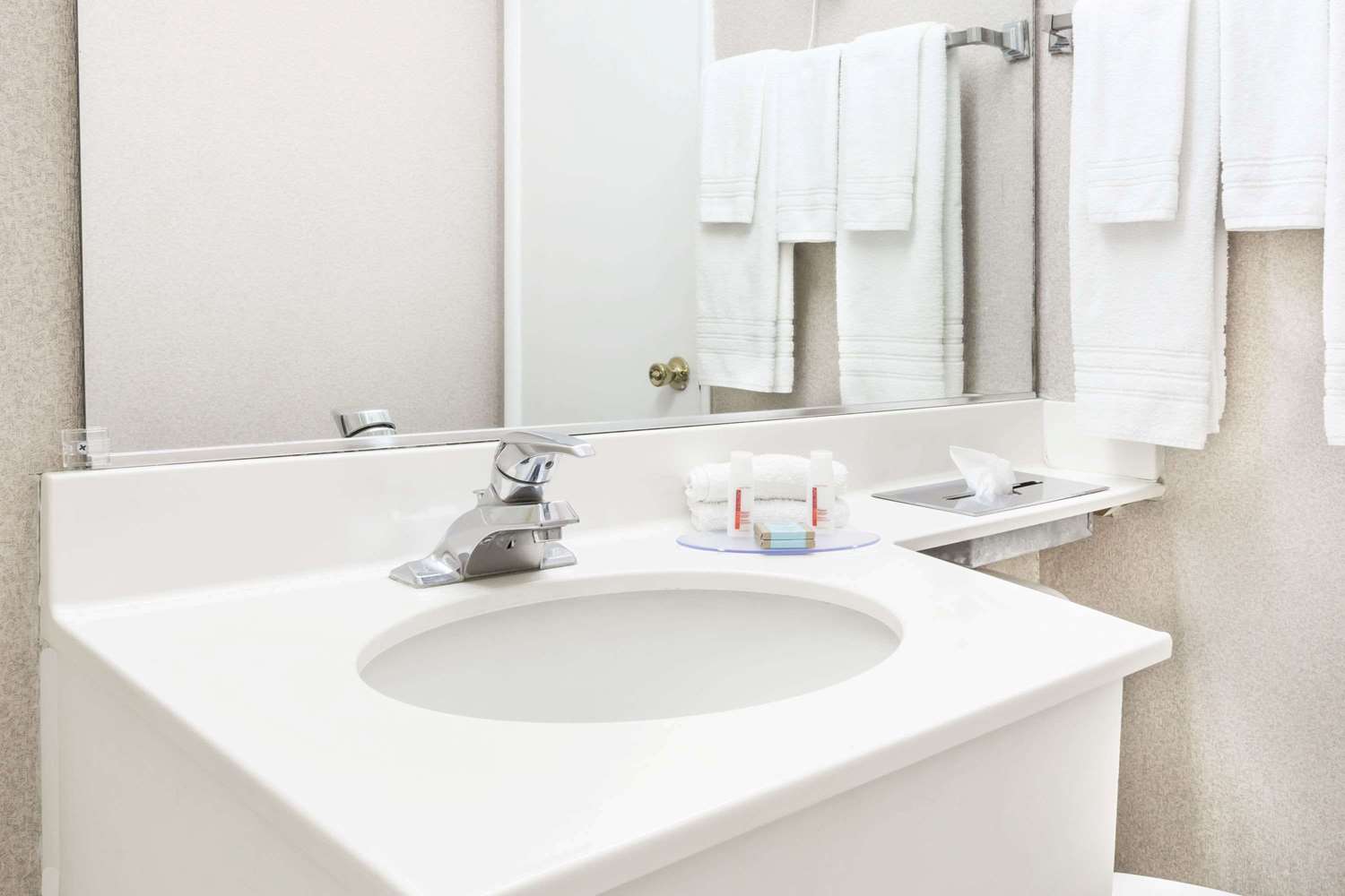 Travelodge By Wyndham La Grande 17/18
