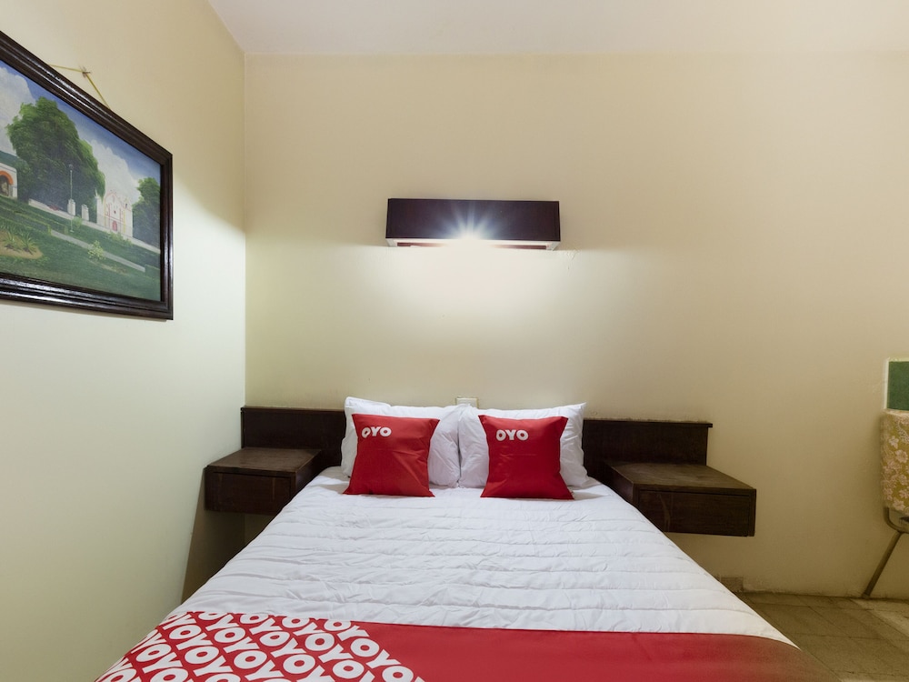 OYO Hotel Emperador, Oaxaca 11/53