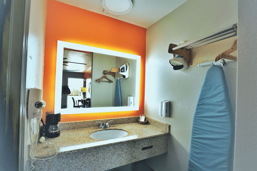 Hotel Shenandoah Woodlands Mall 27/27