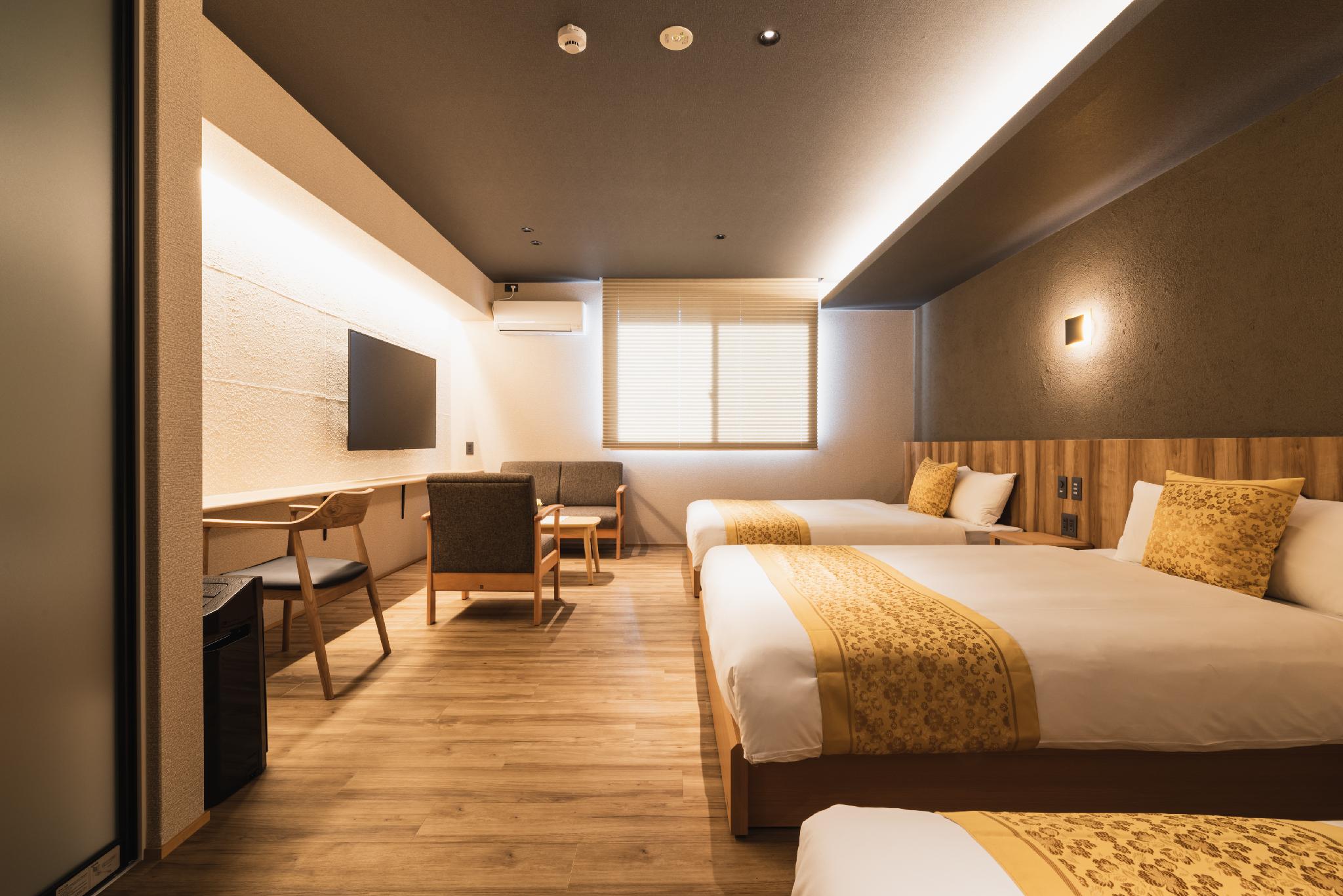Superior, Family, 3 Double Beds