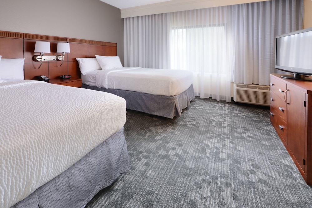 Courtyard by Marriott Dallas Richardson at Spring Valley 9/46