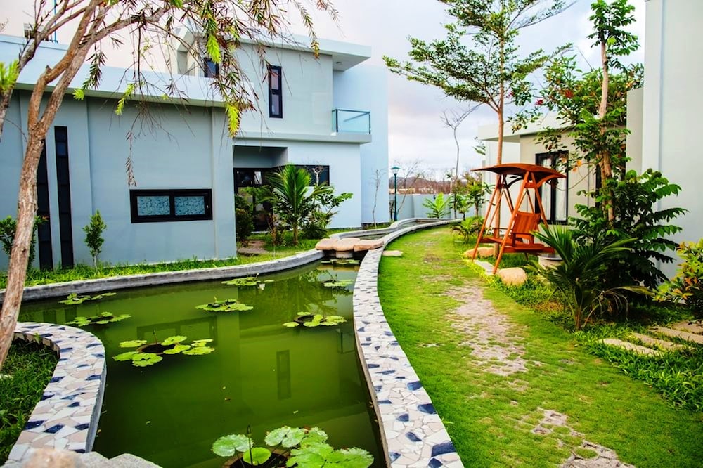 Van Nguyen Minihouse 56/67