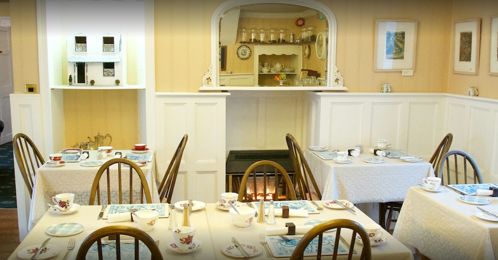 Belvedere Lodge - B&B 57/67