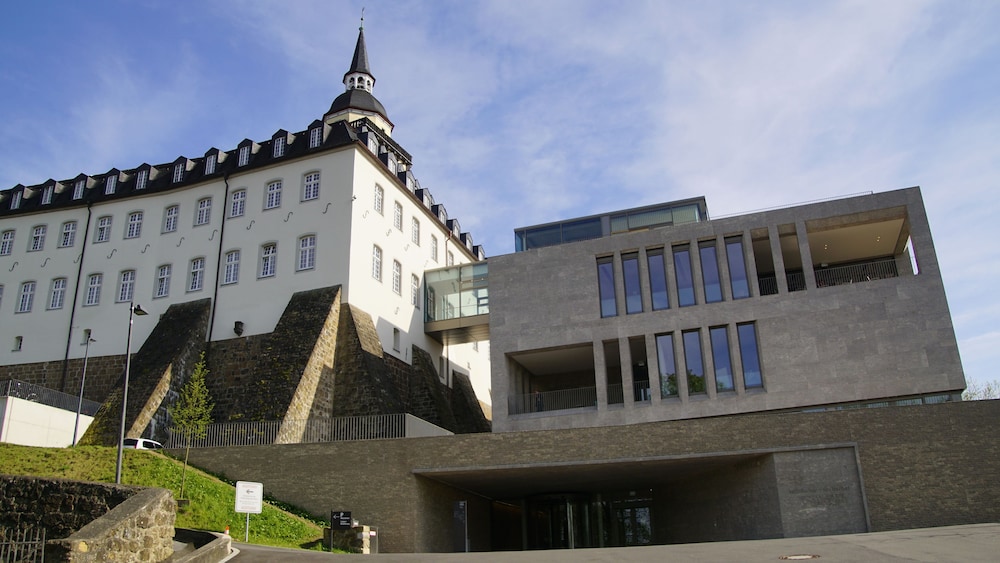 Katholisch-Soziales Institut 2/42