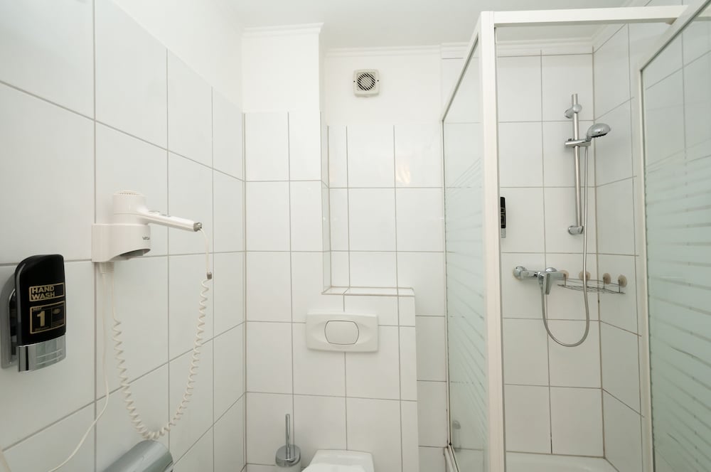 Hotel Musa's Grüne Tanne 48/50