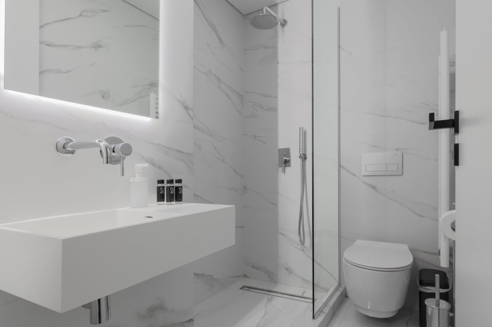 Heritage Boutique Apartments 59/62