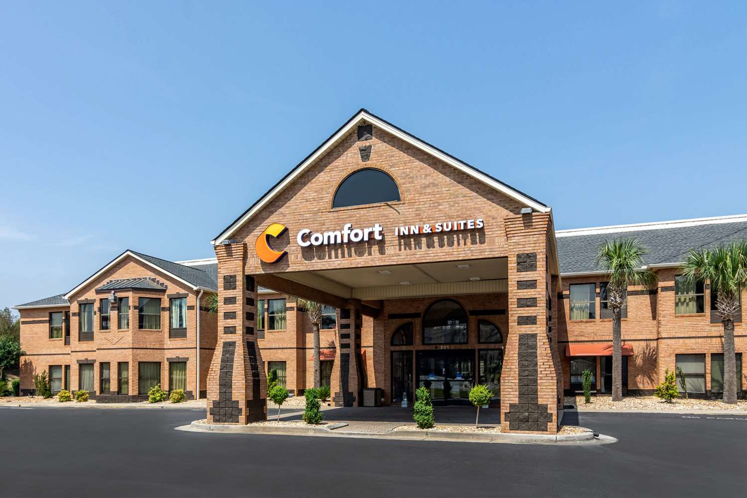 Comfort Inn & Suites Perry National Fairgrounds Area GA 1/15