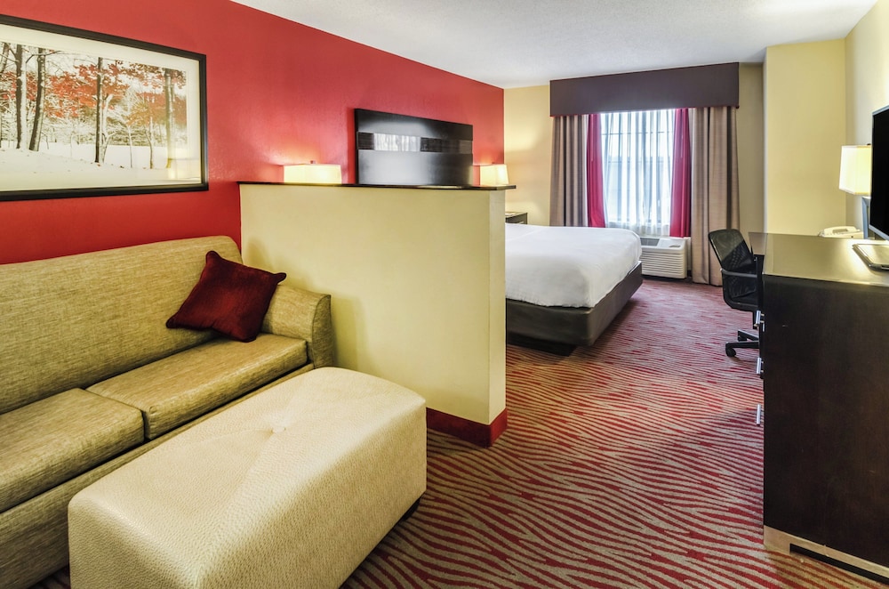 Holiday Inn Express Hotel And Suites Vinita 30/63