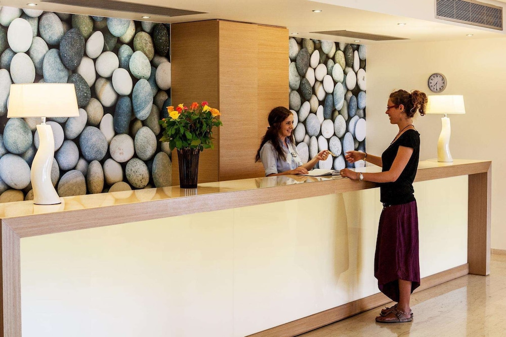 Lindos White Hotel & Suites 7/47