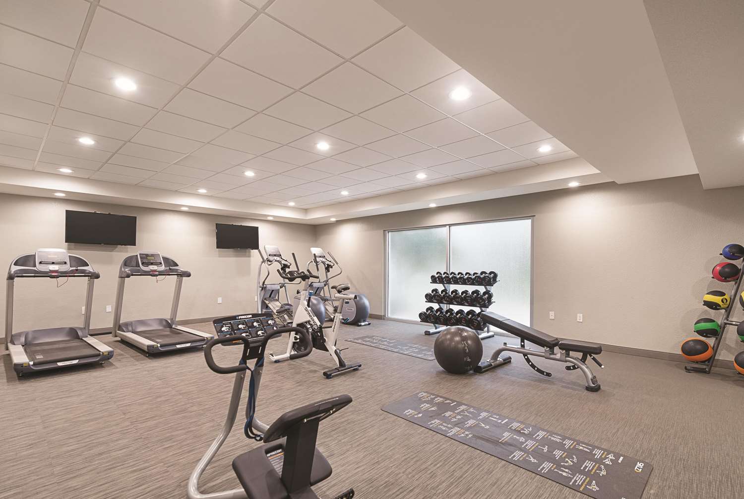 La Quinta Inn & Suites by Wyndham Atlanta Alpharetta 29/37