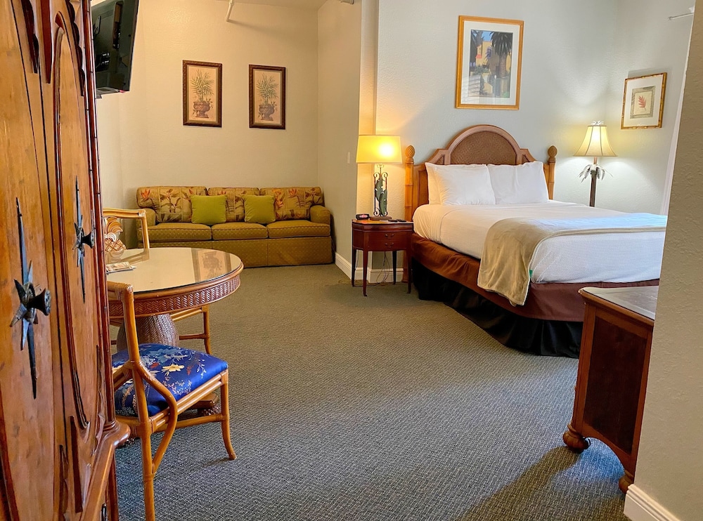 Crystal Bay Hotel 20/79