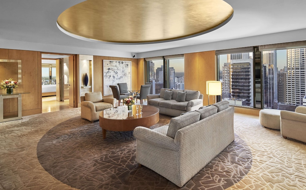 The Fullerton Hotel Sydney 45/68