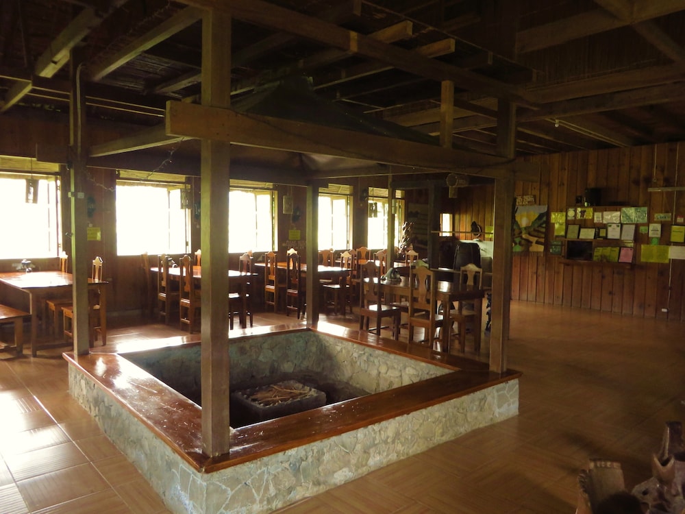 Native Village Inn 3/31