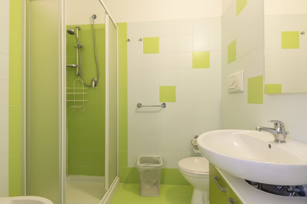 Hotel Sharing 66/67