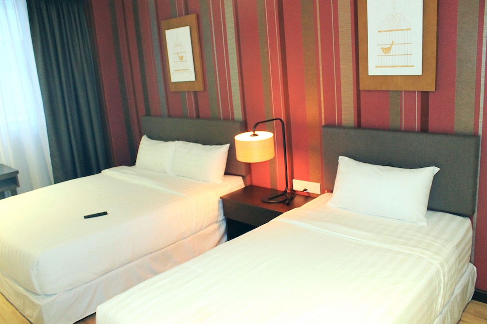 Hazzana Boutique Hotel 8/28