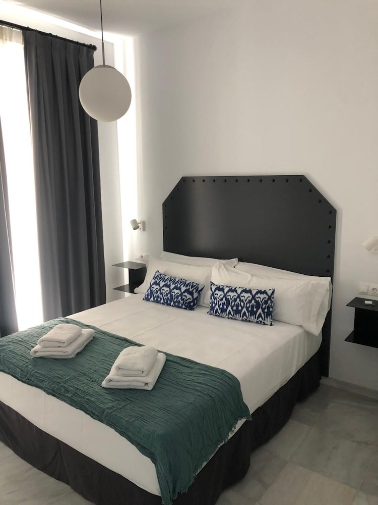 Hostal Hom Museo 13/36