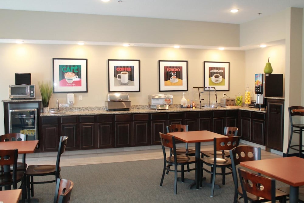Brookstone Lodge Suites 32/43
