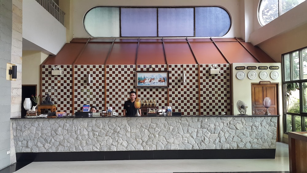 Best Beach Villa 7/64