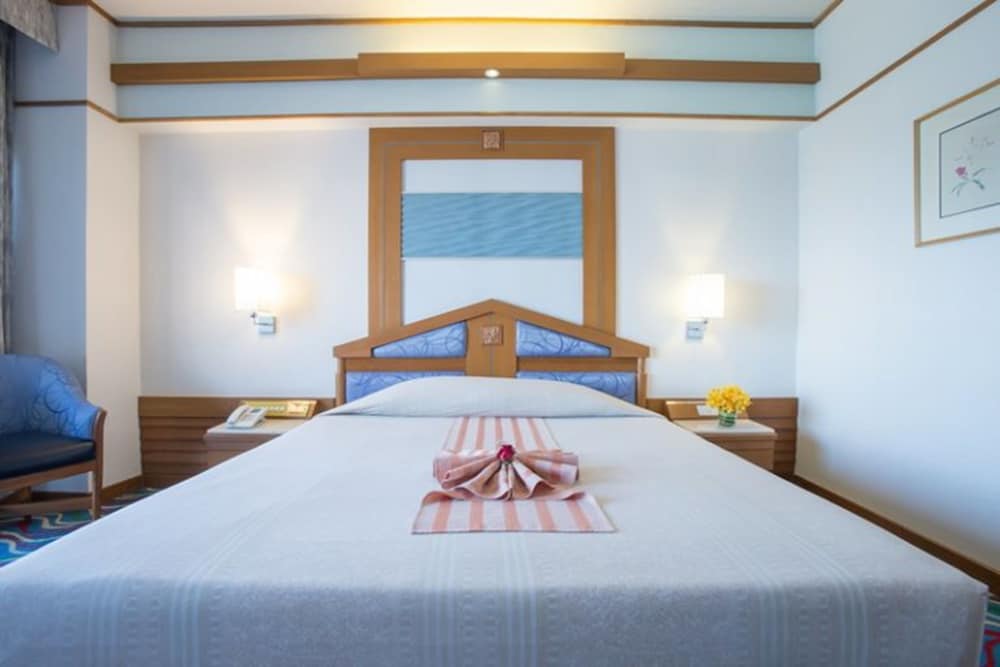 Asia Cha Am Hotel 17/50